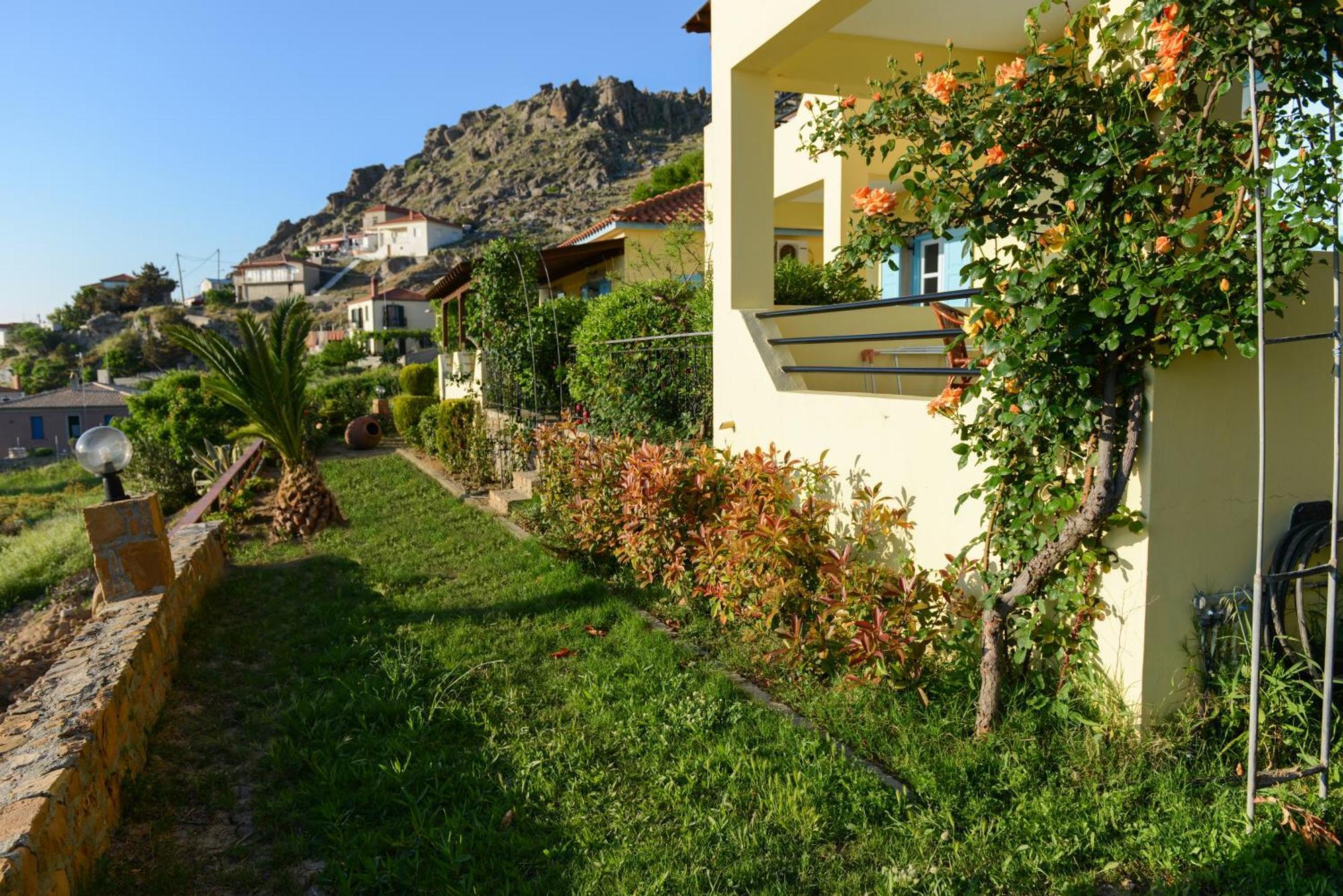 Hotel Dina - Ξενοδοχείο Ντινα Plati  Exterior photo