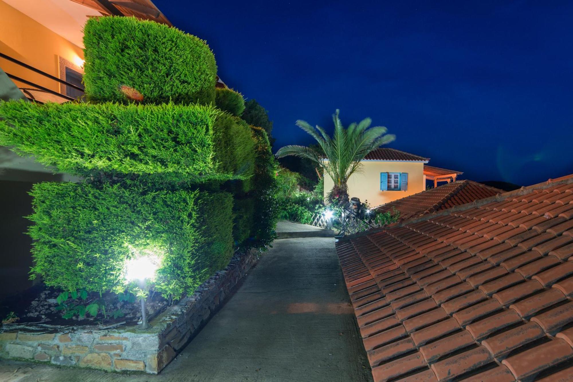 Hotel Dina - Ξενοδοχείο Ντινα Plati  Exterior photo